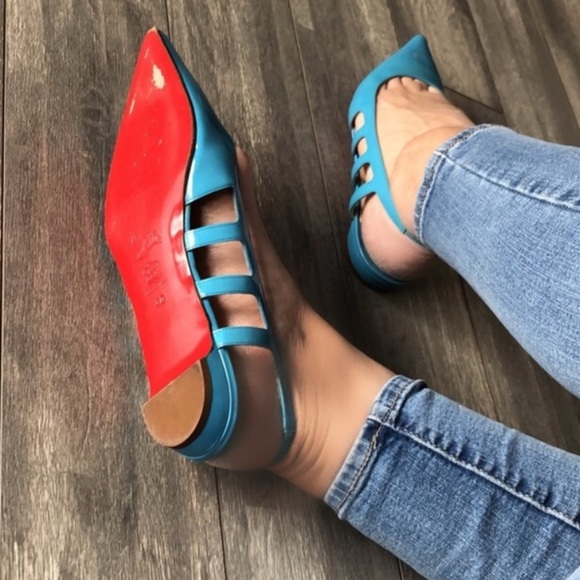 Christian Loubutin Patent Cage Flats - Picture 6 of 6